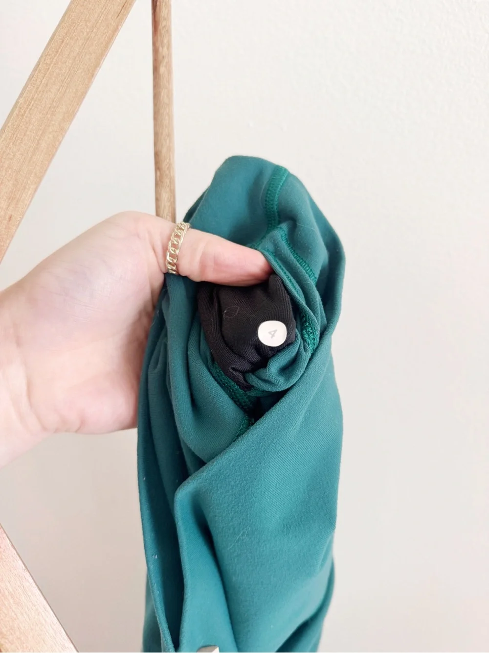 Lululemon High-Rise Deep Teal Leggings size 4